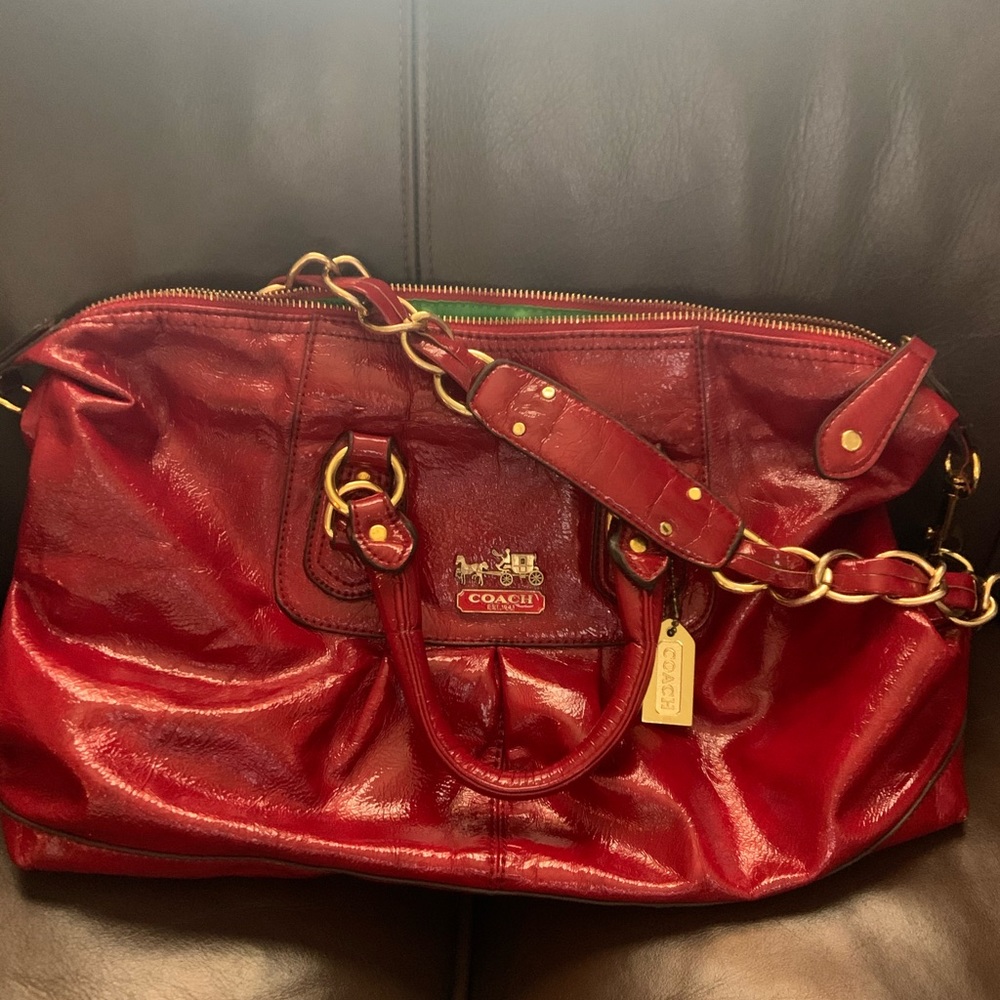 Coach leather bag. Can be cross body or tote